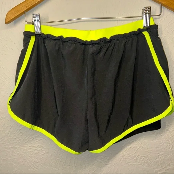 Nike Women's Dri-Fit Athletic Shorts Black with Neon Yellow Medium - Picture 2 of 4